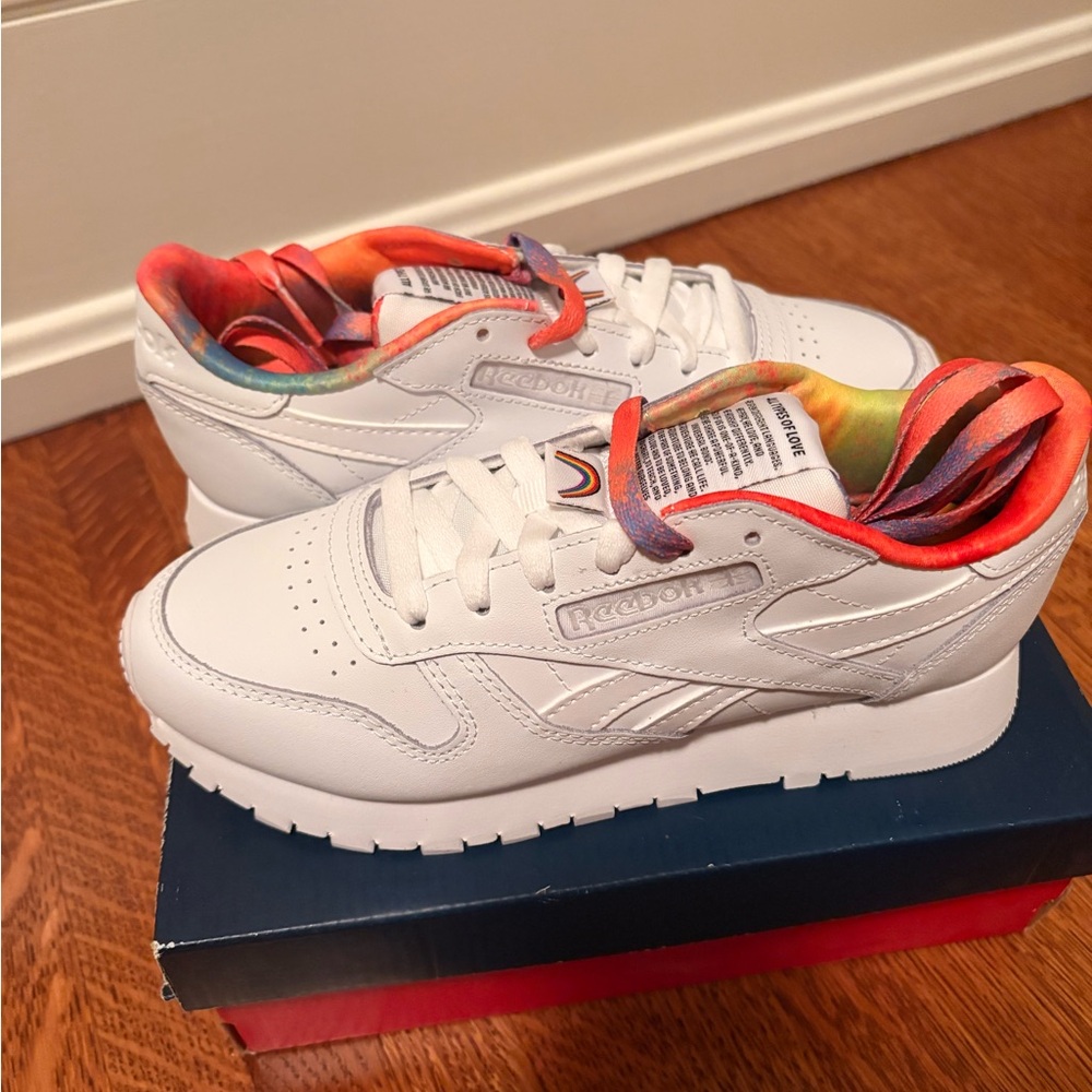 Reebok Kids White Sneakers with Colorful Lining